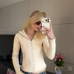 Кофта на флісі