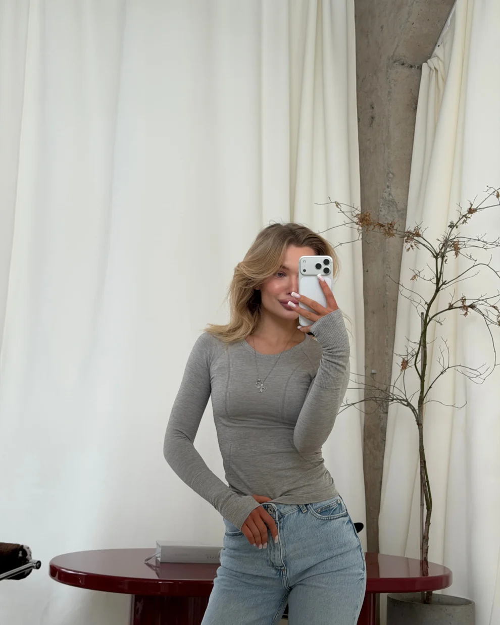 категорія товарів Лонгсліви